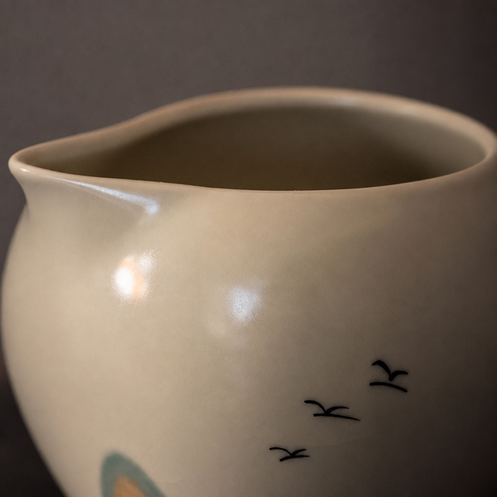 Ru Kiln Distant Mountain - fairness cup spout detail