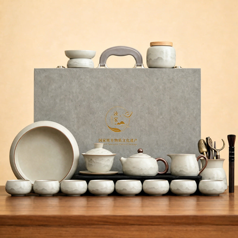 Ru-style ink-wash tea set - teapot detail