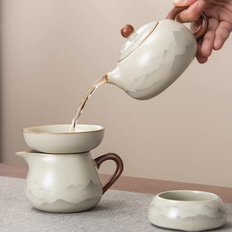 Ru-style ink-wash tea set - cups detail